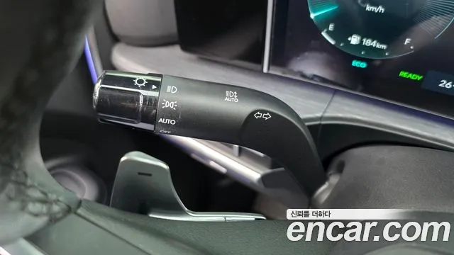Hyundai Santa Fe MX5 — Фото автомобиля 28