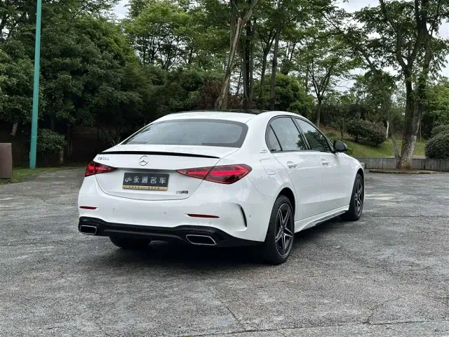 Mercedes-Benz C-Class — Фото автомобиля 11