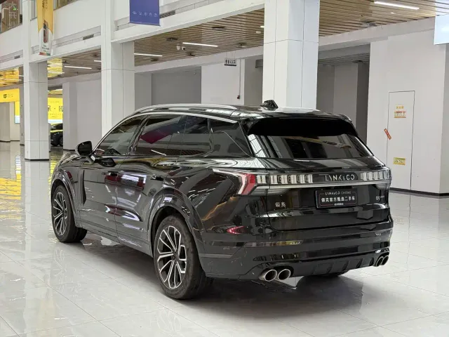 Lynk & Co 09 — Фото автомобиля 17