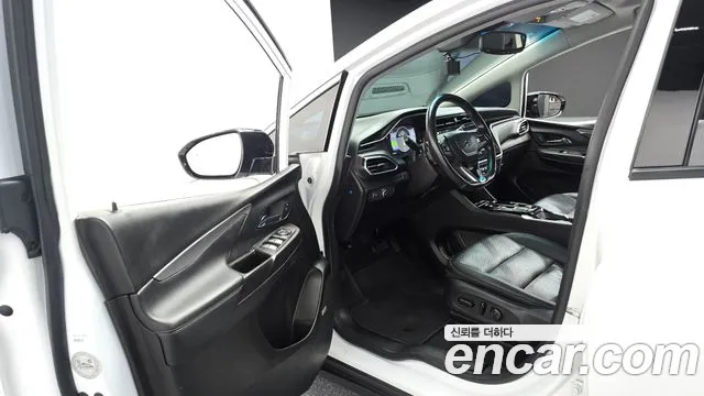 Chevrolet Bolt EV — Фото автомобиля 10
