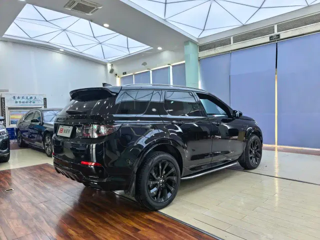 Land Rover Discovery Sport — Фото автомобиля 14