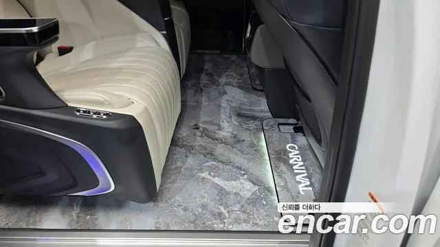 Kia Carnival 4th Gen — Фото автомобиля 28