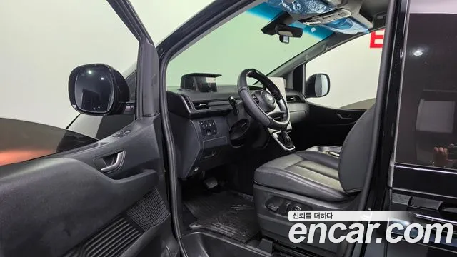 Hyundai Staria — Фото автомобиля 10