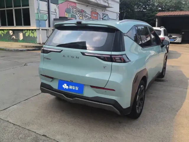 GAC Aion Y — Фото автомобиля 3
