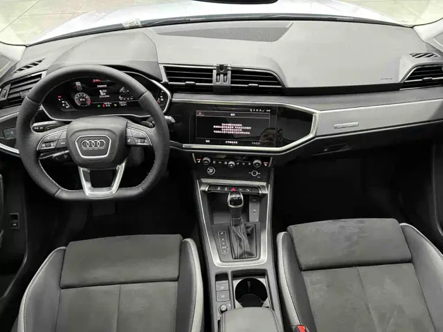 Audi Q3 — Фото автомобиля 7