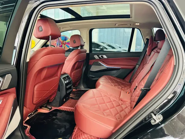 BMW X5 — Фото автомобиля 6