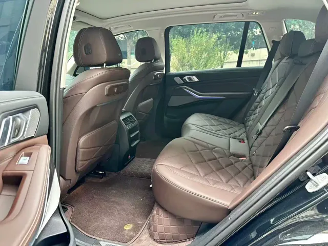 BMW X5 — Фото автомобиля 8