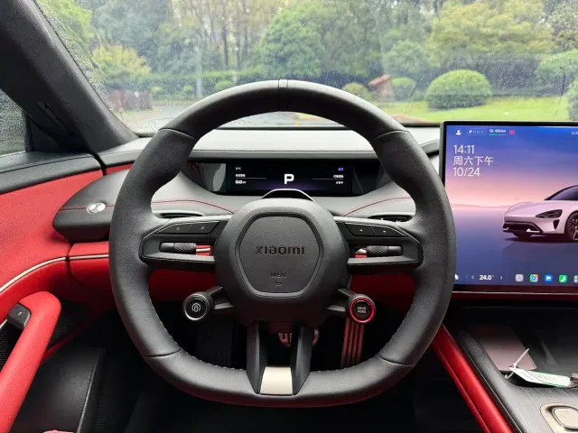 Xiaomi SU7 — Фото автомобиля 12