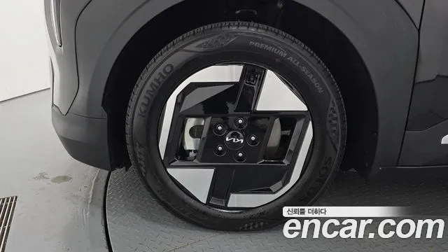 Kia EV3 — Фото автомобиля 5