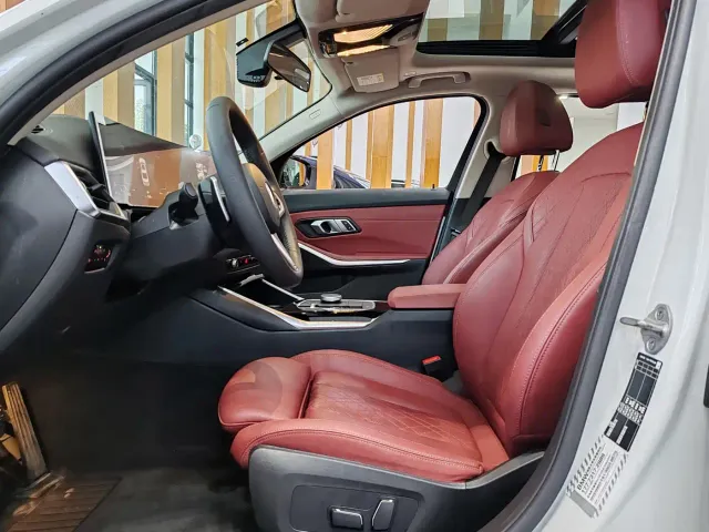 BMW 3 Series — Фото автомобиля 8