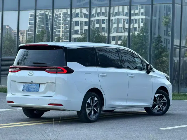 GAC Trumpchi M6 — Фото автомобиля 6