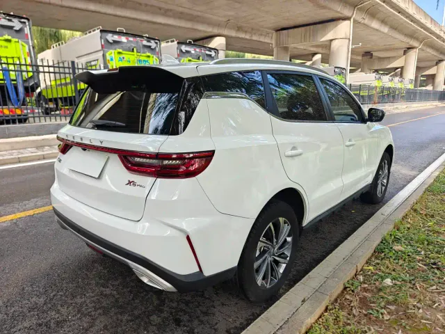 Geely Vision X6 — Фото автомобиля 6