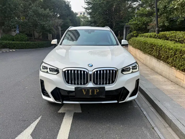 BMW X3 — Фото автомобиля 2