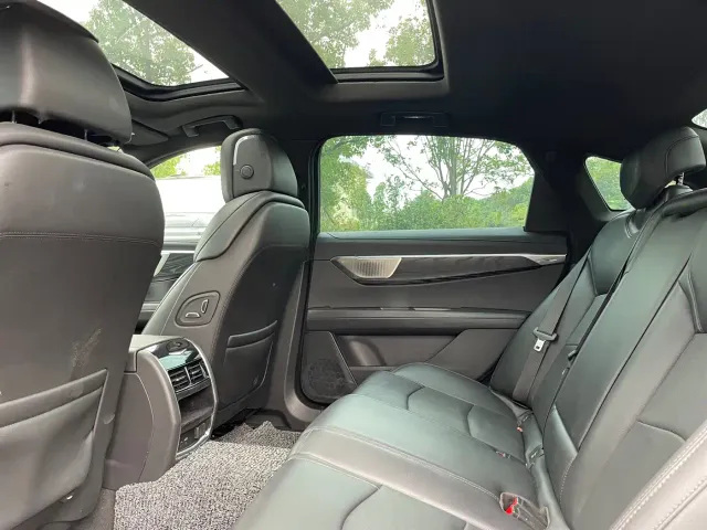 Cadillac CT6 — Фото автомобиля 7