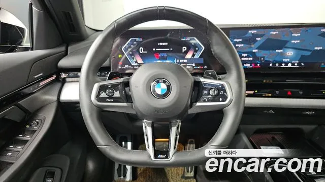 BMW 5-Series — Фото автомобиля 11