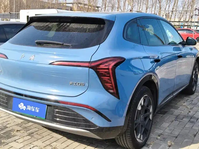 Hongqi Tiangong 06 — Фото автомобиля 3