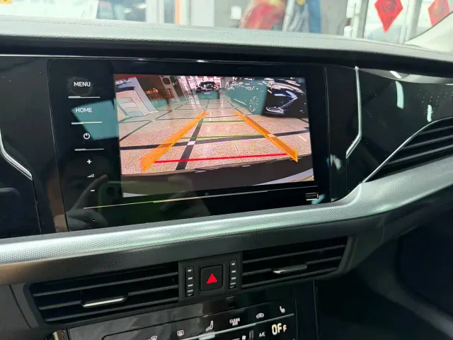 Volkswagen Passat — Фото автомобиля 14