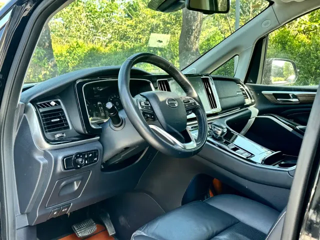 GAC Trumpchi M8 — Фото автомобиля 9