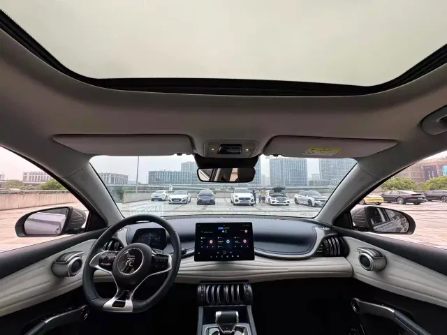 BYD Yuan PLUS — Фото автомобиля 16