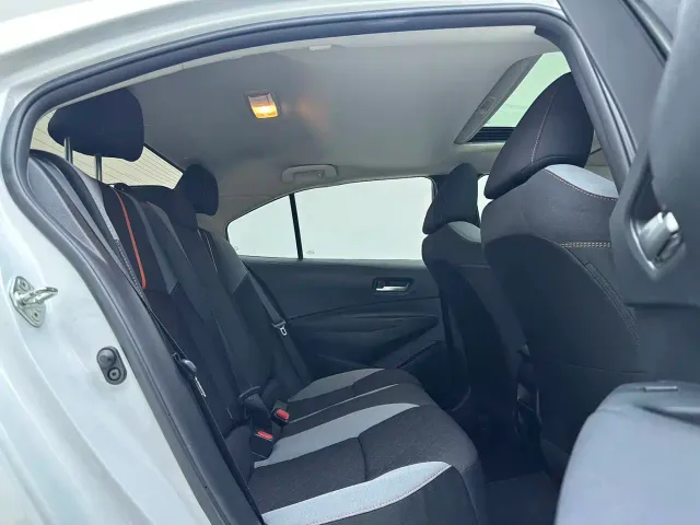 Toyota Corolla — Фото автомобиля 10