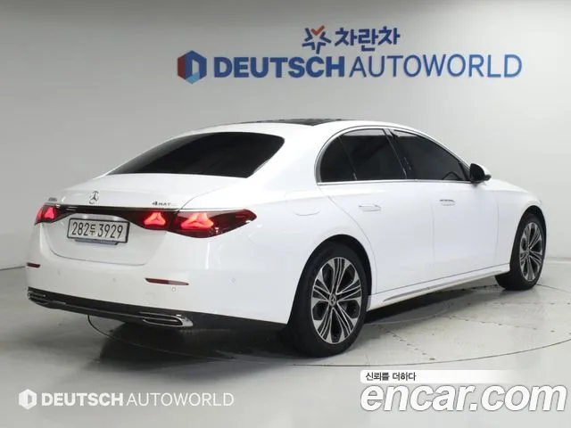 Mercedes-Benz E-Class E-класс W214 — Фото автомобиля 2