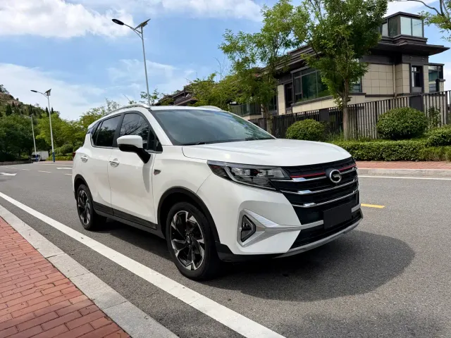 GAC Trumpchi GS3 — Фото автомобиля 3