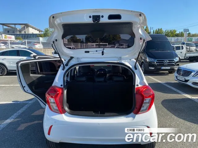 Chevrolet Spark — Фото автомобиля 15