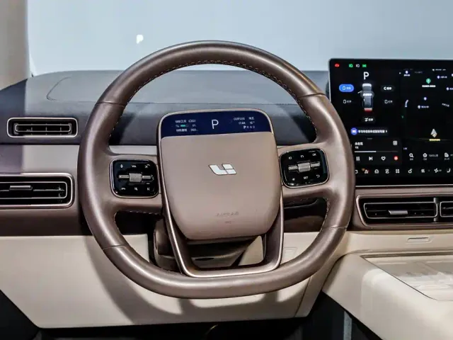 Li Auto MEGA — Фото автомобиля 14