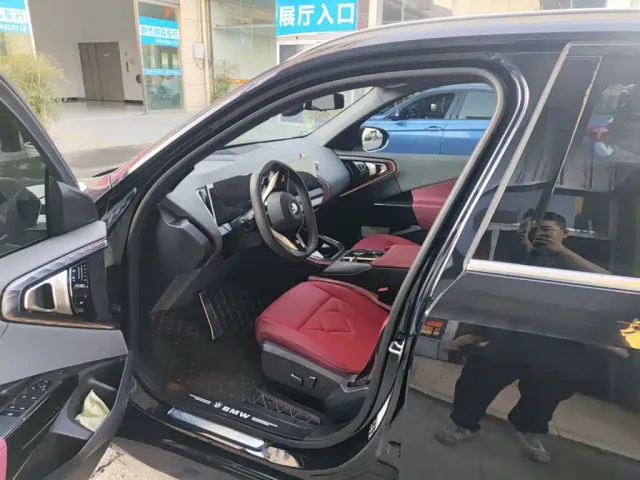 BMW X3 — Фото автомобиля 3