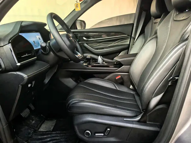 Geely Xingyue L — Фото автомобиля 5