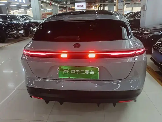 Nio ET5 Touring — Фото автомобиля 5
