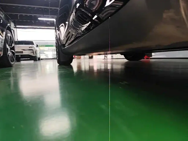 Tesla Model Y — Фото автомобиля 21
