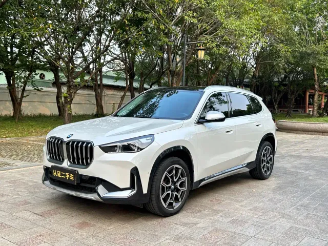 BMW X1 — Фото автомобиля 3