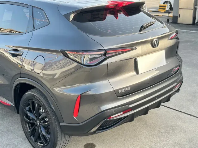 Changan X5 Plus — Фото автомобиля 10
