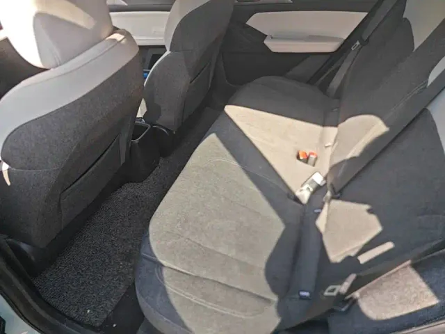 Geely Geometry E Firefly — Фото автомобиля 16