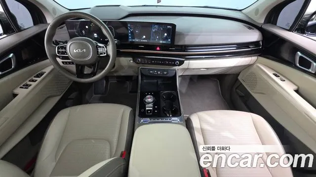 Kia Carnival Generation 4 — Фото автомобиля 7
