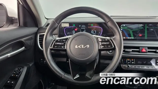 Kia Seltos New — Фото автомобиля 13