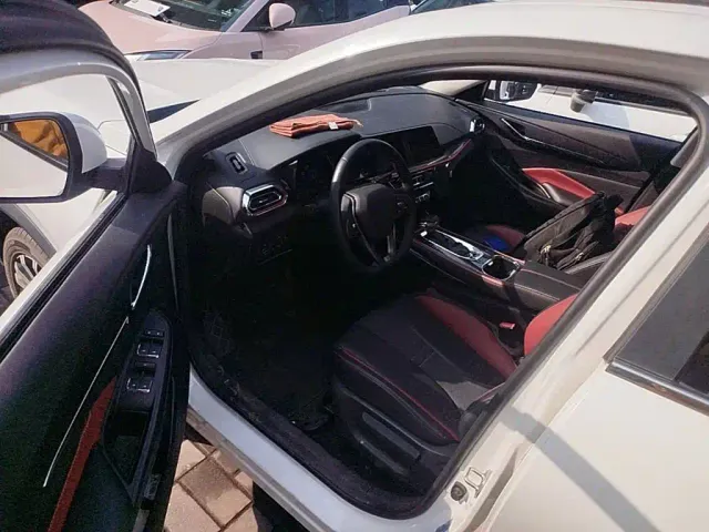 Changan Oushang X5 — Фото автомобиля 20