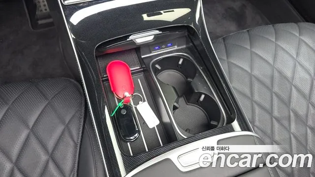 Mercedes-Benz S-Class — Фото автомобиля 30