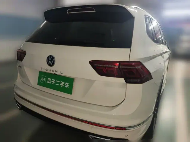 Volkswagen Tiguan L — Фото автомобиля 5