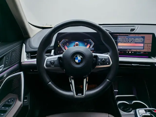 BMW X1 — Фото автомобиля 6