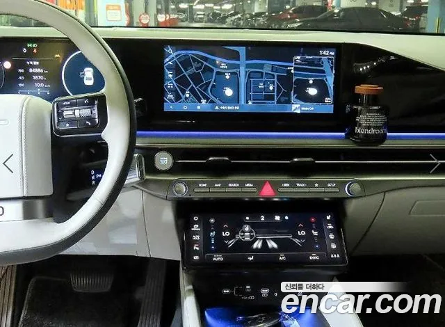 Hyundai Grandeur GN7 — Фото автомобиля 10