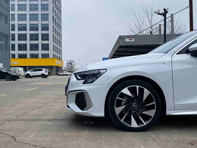 Audi A3 — Фото автомобиля 4