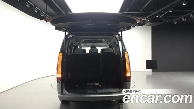 Hyundai Staria — Фото автомобиля 26