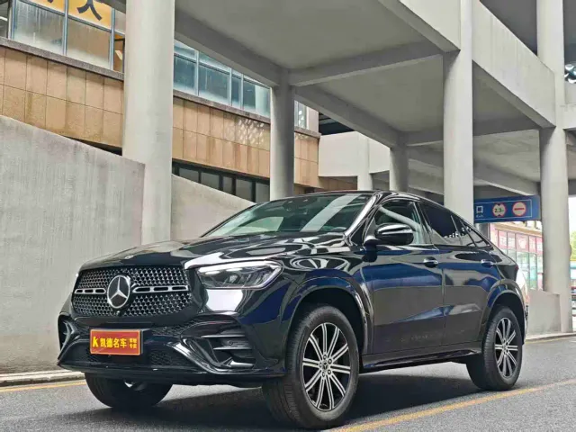Фотография автомобиля — Mercedes-Benz GLE Coupe