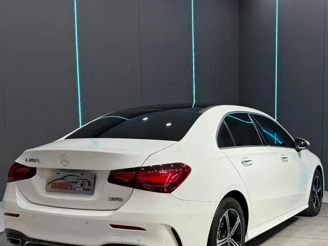 Mercedes-Benz A-Class — Фото автомобиля 6