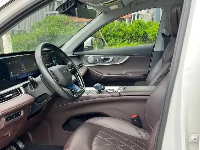 Chery Tiggo 8 PRO EV — Фото автомобиля 4