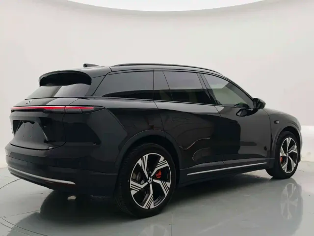 Nio ES6 — Фото автомобиля 5