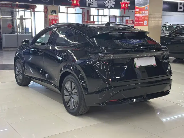 Nissan Ariya — Фото автомобиля 7