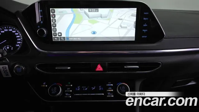 Hyundai Sonata — Фото автомобиля 18
